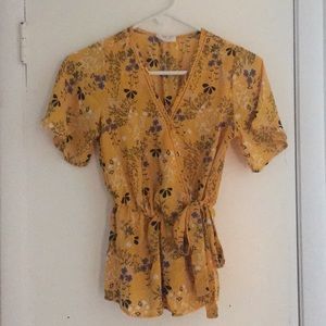 Golden yellow floral silky blouse. Size XS.